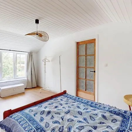 Charming & Comfy House Near Shape & G00gle Holiday home